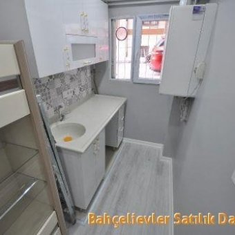 Bahçelievler Cumhuriyet mah. Satılık sıfır 2+1 daire.