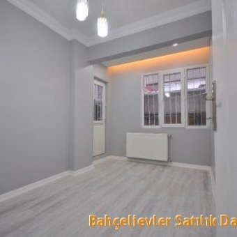 Bahçelievler Cumhuriyet mah. Satılık sıfır 2+1 daire.