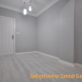 Bahçelievler Cumhuriyet mah. Satılık sıfır 2+1 daire.