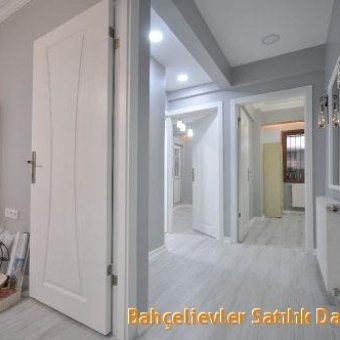 Bahçelievler Cumhuriyet mah. Satılık sıfır 2+1 daire.