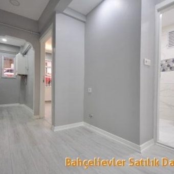 Bahçelievler Cumhuriyet mah. Satılık sıfır 2+1 daire.