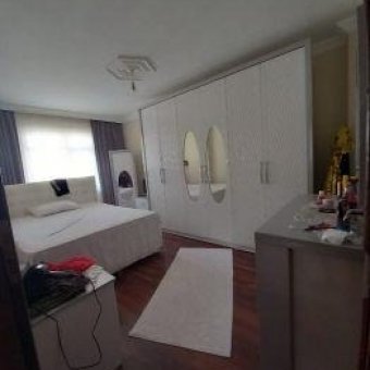 Bahçelievler satılık 3+1 kelepir ara kat fırsat daire.