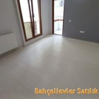 Bahçelievler  Zafer mah. Satılık sıfır 1+1 ara kat yeni daire.