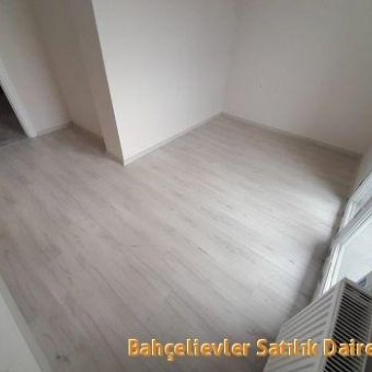 Bahçelievler  Hürriyet mah. Satılık sıfır 5+2 süper dubleks daire.