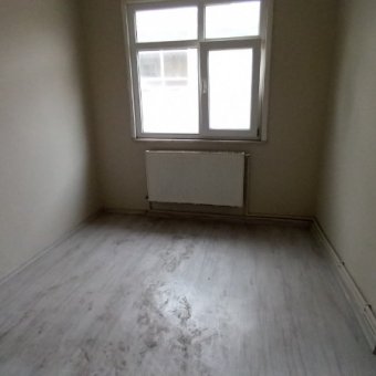 Bahçelievler  5+2 satılık daire