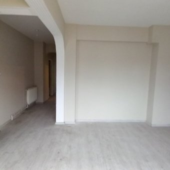 Bahçelievler  5+2 satılık daire