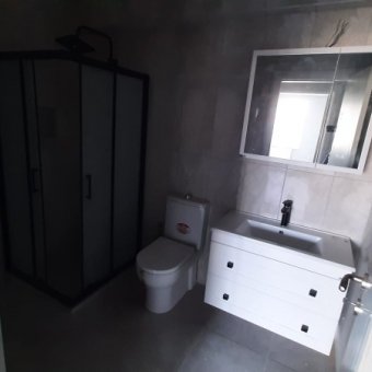 YENİ YAPILAN SAĞLIK MERKEZİNİN YANINDA SATILIK SIFIR DAİRE